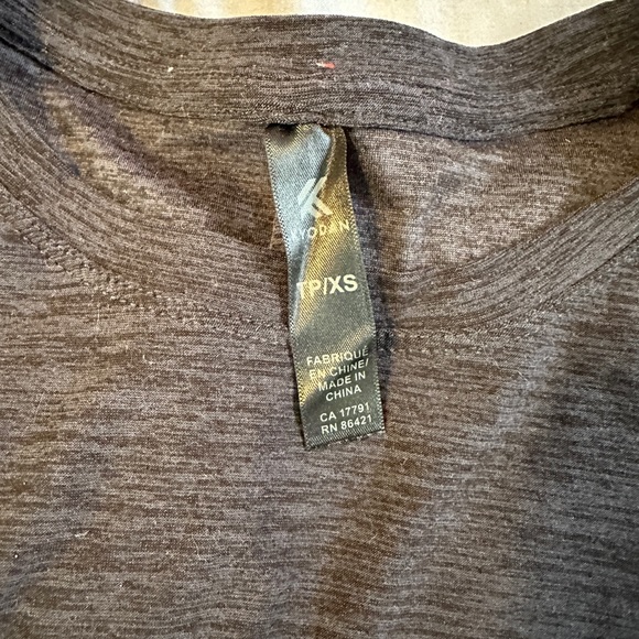 WORKOUT TOP - Picture 3 of 3